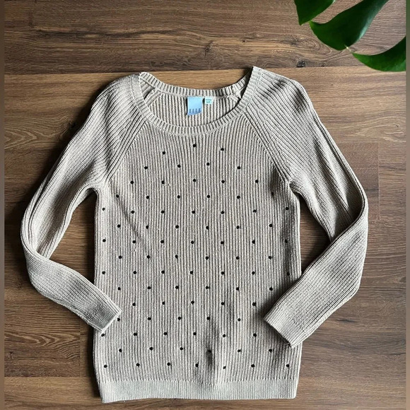 🔥4/$20 Elle polka dot sweater - Picture 1 of 10